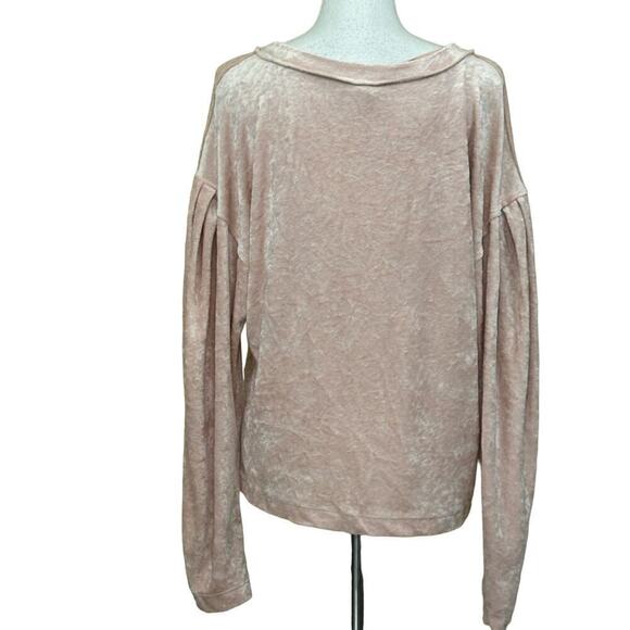 We the Free Nora Jane Layering top, pale pink velour, medium, lounge, cozy - Picture 3 of 6